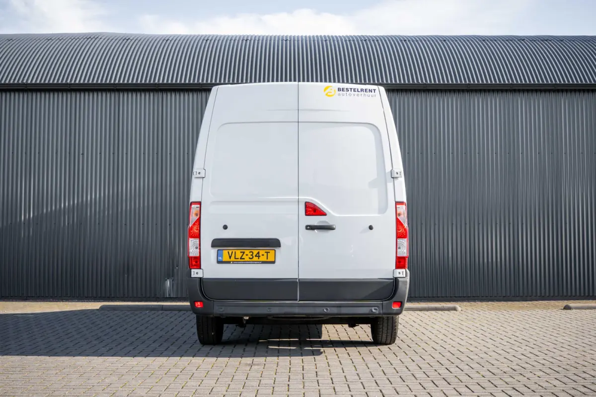 **2.3 CDTI FWD L2H2 | 3-Zits | Cruise | Airco**