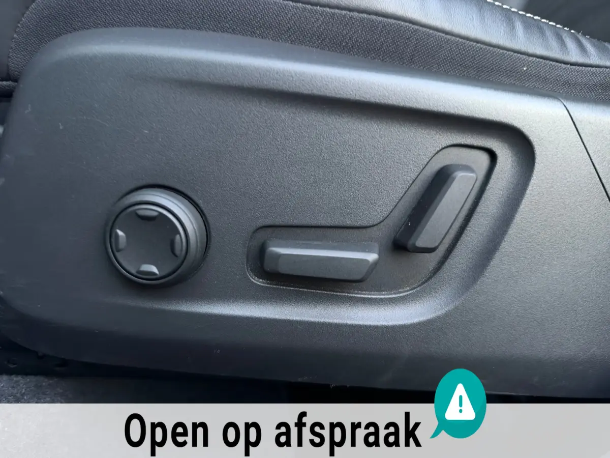 1.5 T5 R-Design PANO 360 CARPLAY TREKHAAK !!