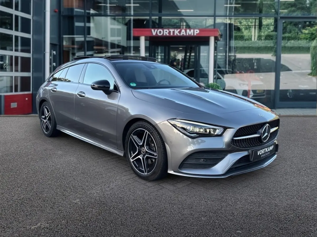 CLA 180 AMG PANO-DAK/CAMERA/NIGHT-PAKKET/STOELVERW