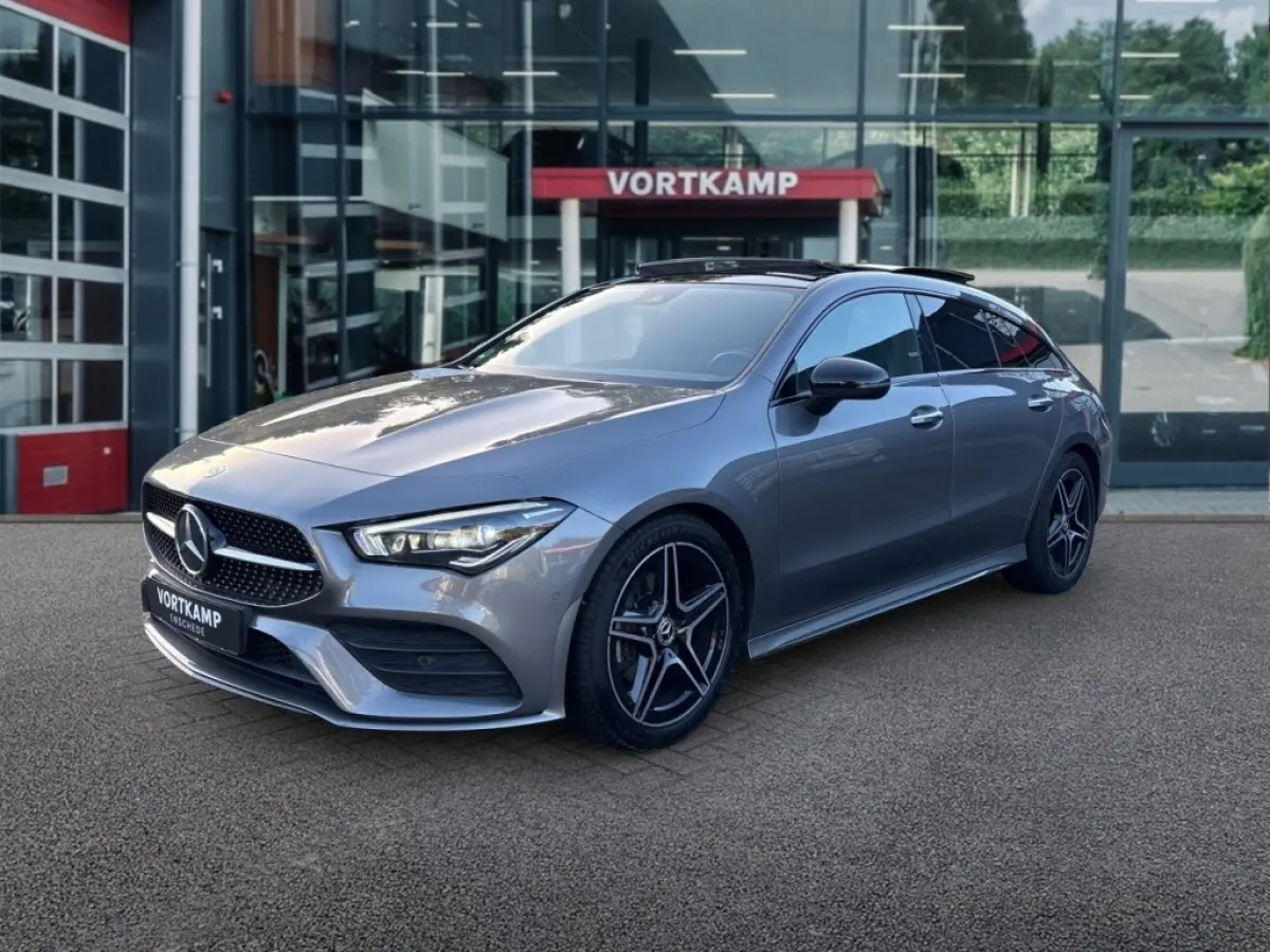 CLA 180 AMG PANO-DAK/CAMERA/NIGHT-PAKKET/STOELVERW