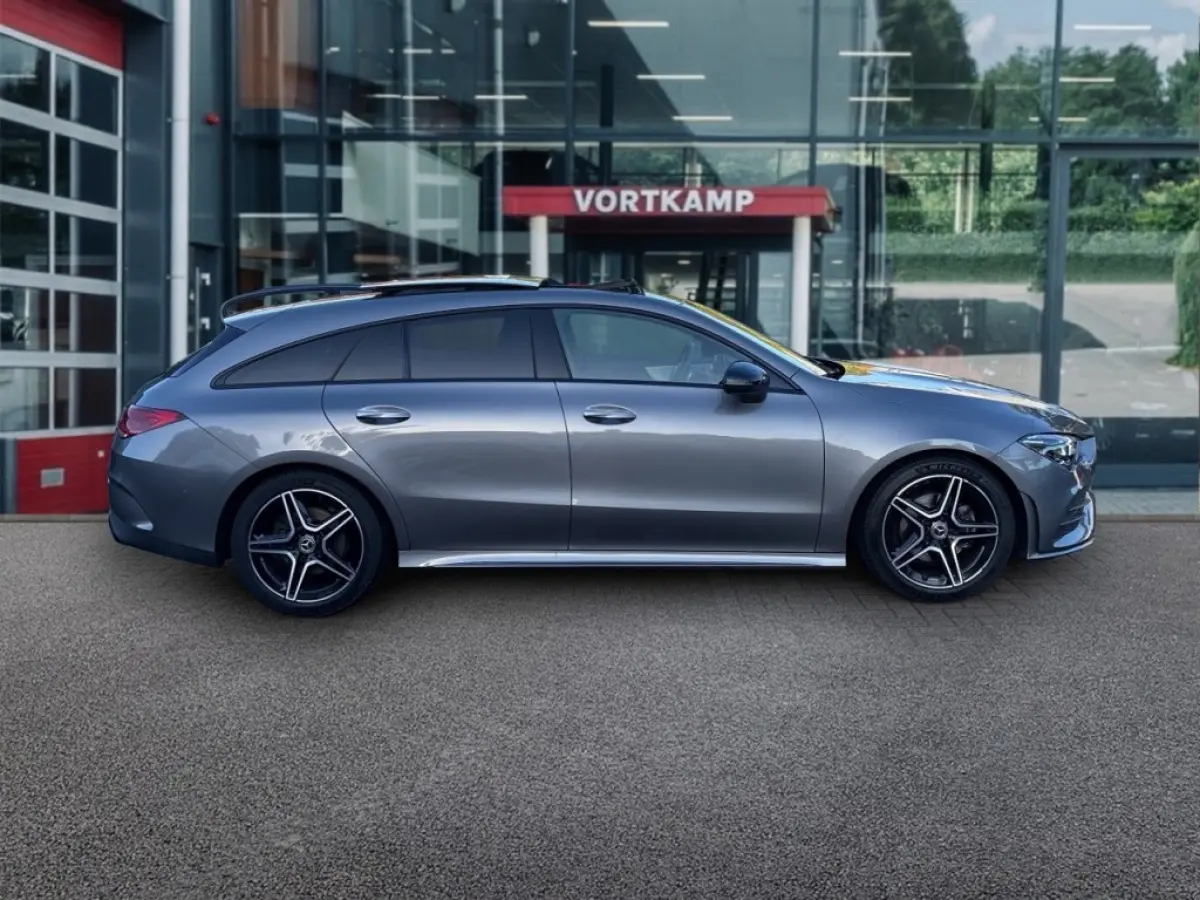 CLA 180 AMG PANO-DAK/CAMERA/NIGHT-PAKKET/STOELVERW