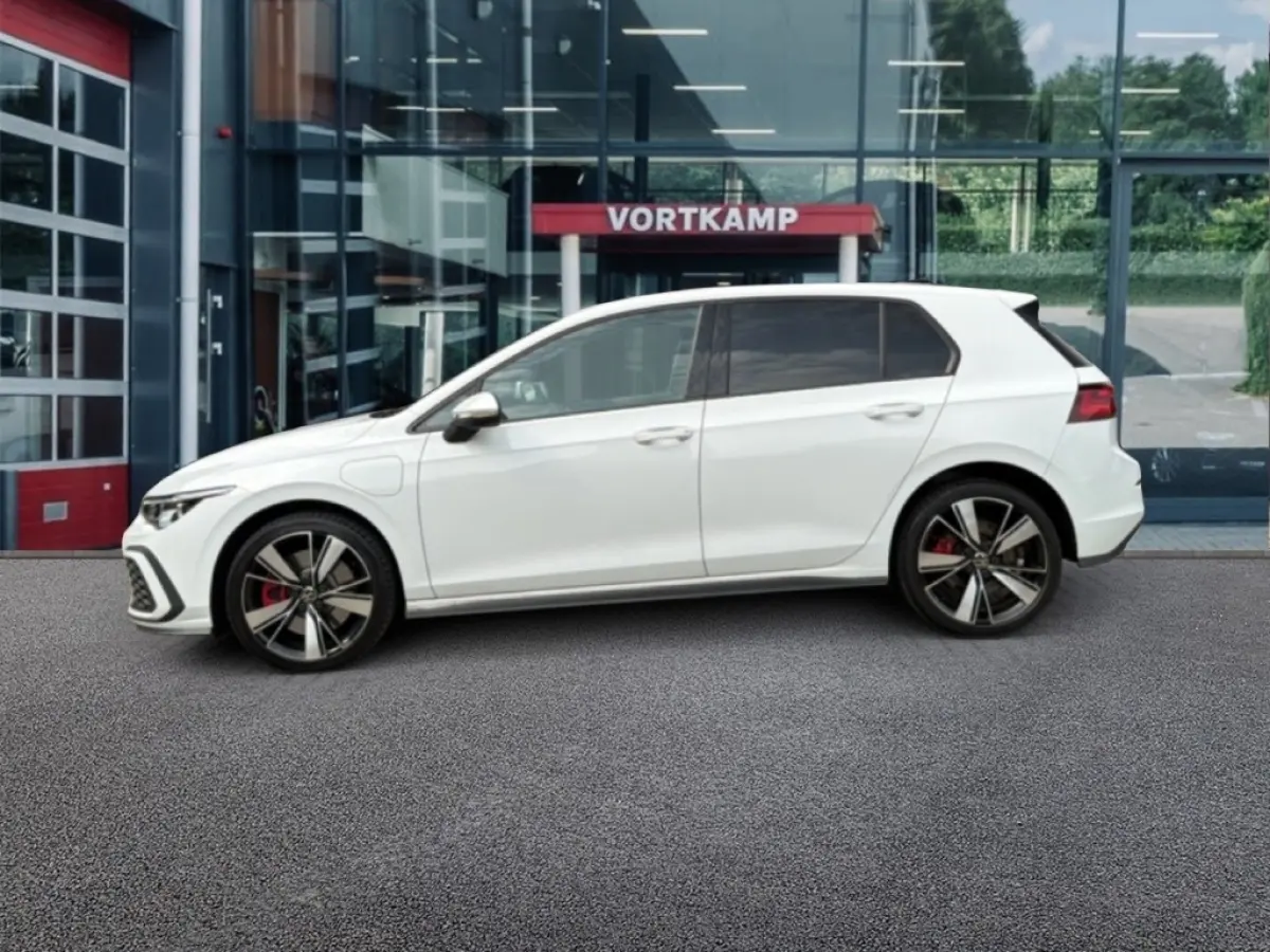 1.4 TSI GTE CAMERA/ACC/IQ-LIGHTS/STOEL+STUURVERW/NAVI/CARPLAY
