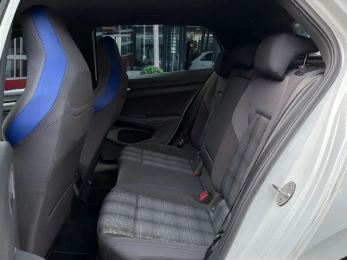 1.4 TSI GTE CAMERA/ACC/IQ-LIGHTS/STOEL+STUURVERW/NAVI/CARPLAY