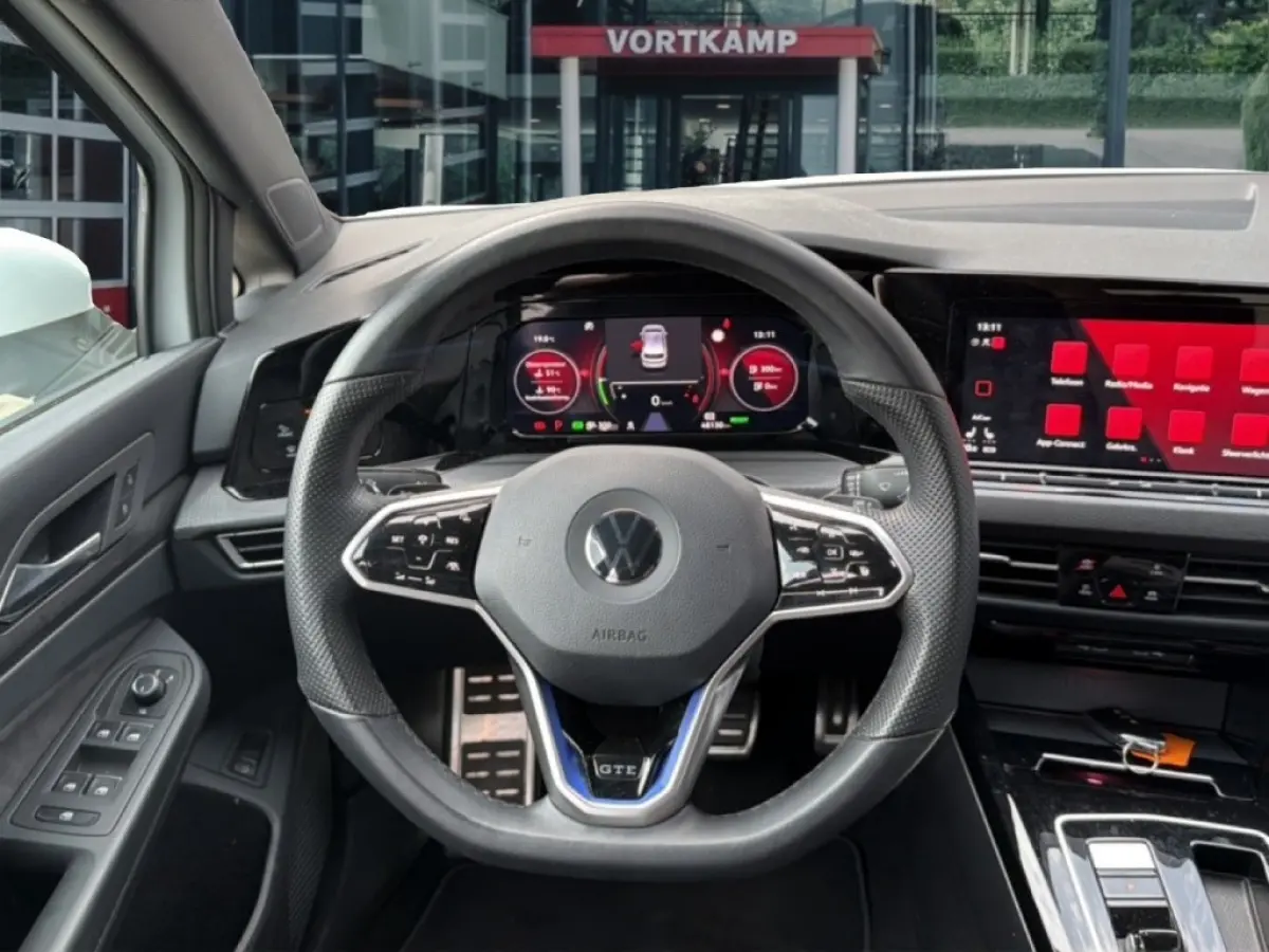 1.4 TSI GTE CAMERA/ACC/IQ-LIGHTS/STOEL+STUURVERW/NAVI/CARPLAY