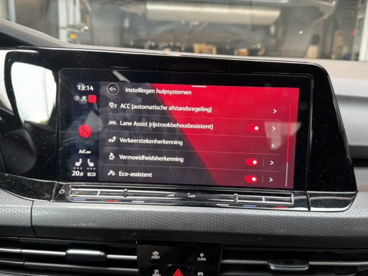 1.4 TSI GTE CAMERA/ACC/IQ-LIGHTS/STOEL+STUURVERW/NAVI/CARPLAY