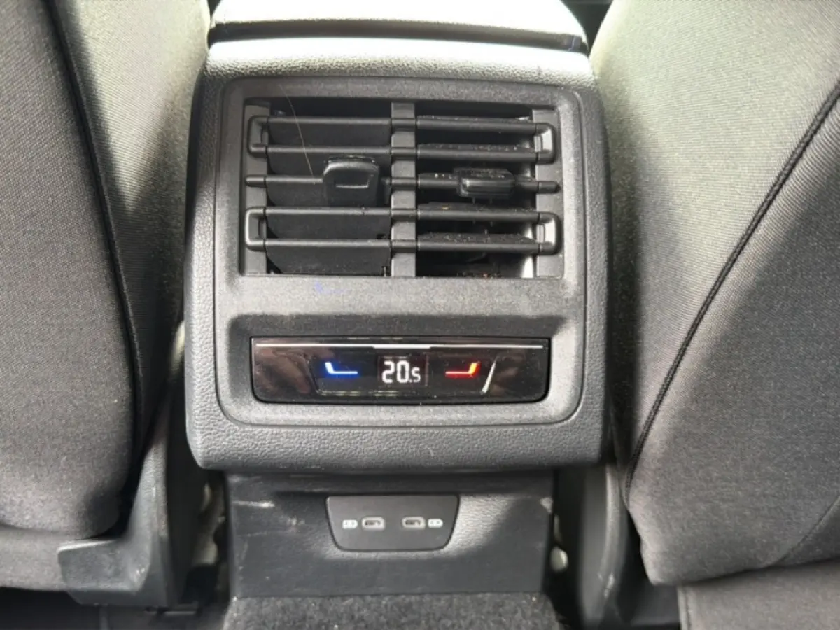 1.4 TSI GTE CAMERA/ACC/IQ-LIGHTS/STOEL+STUURVERW/NAVI/CARPLAY