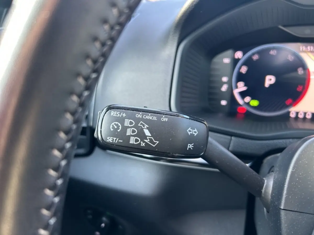 1.5 TSI DSG SPORTLINE PANO-DAK/CAMERA/ELEK-KLEP/CRUISE/CANTON/STOELVERW