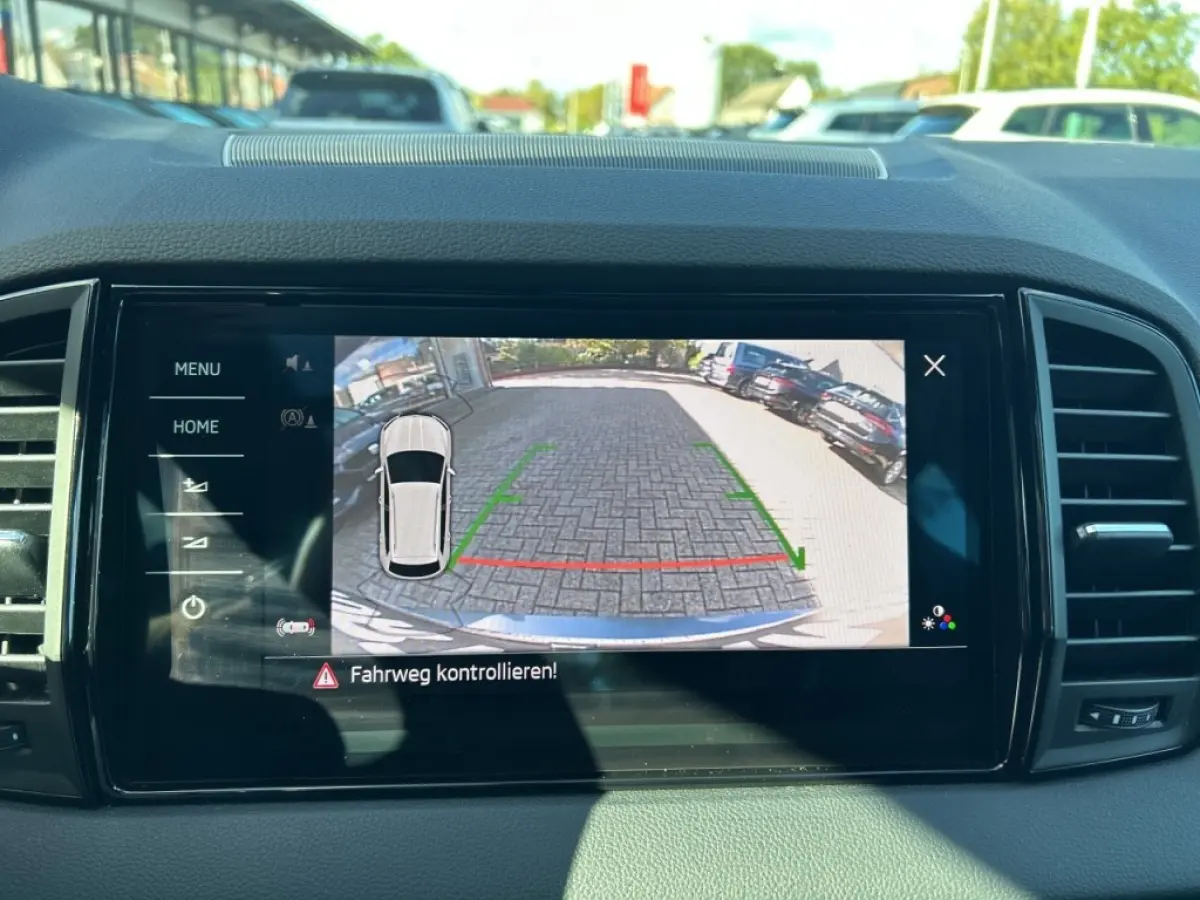 1.5 TSI DSG SPORTLINE PANO-DAK/CAMERA/ELEK-KLEP/CRUISE/CANTON/STOELVERW