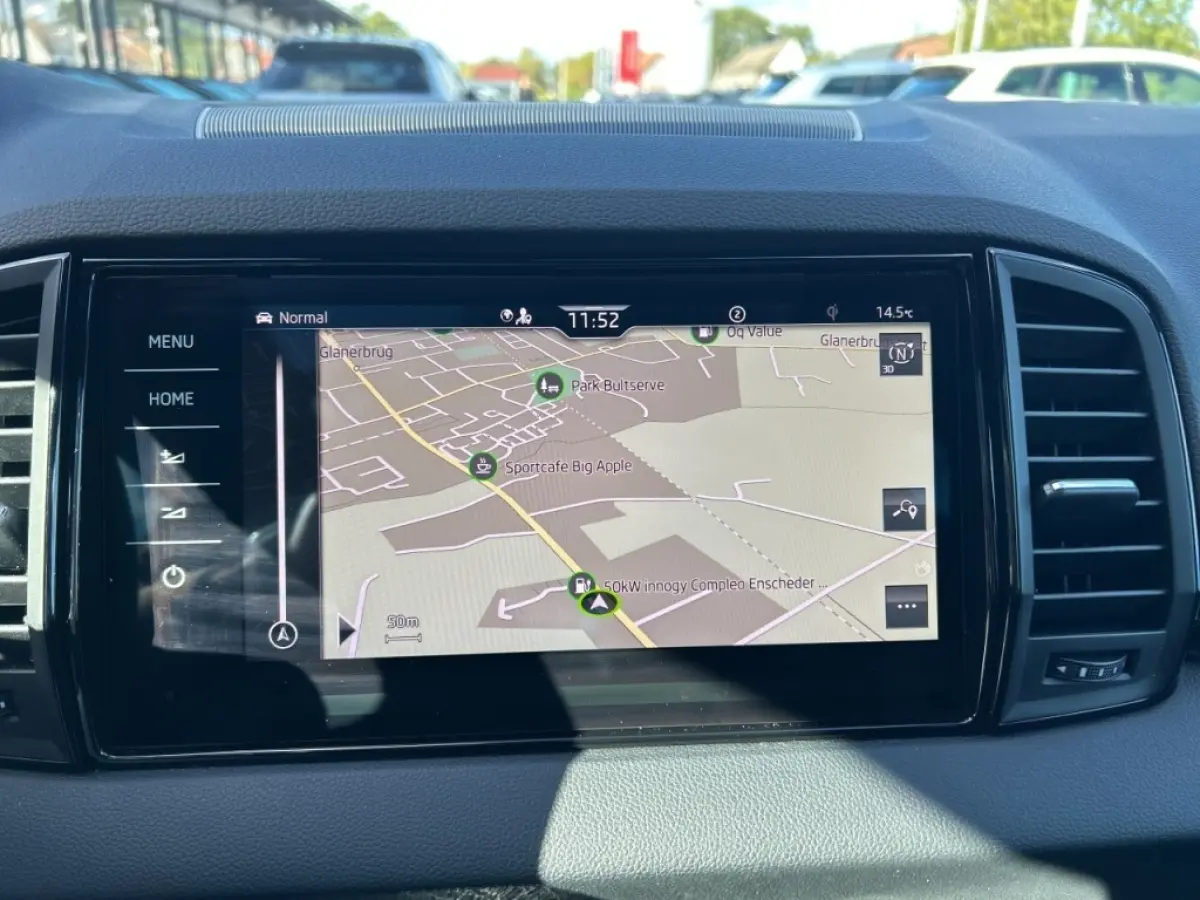 1.5 TSI DSG SPORTLINE PANO-DAK/CAMERA/ELEK-KLEP/CRUISE/CANTON/STOELVERW