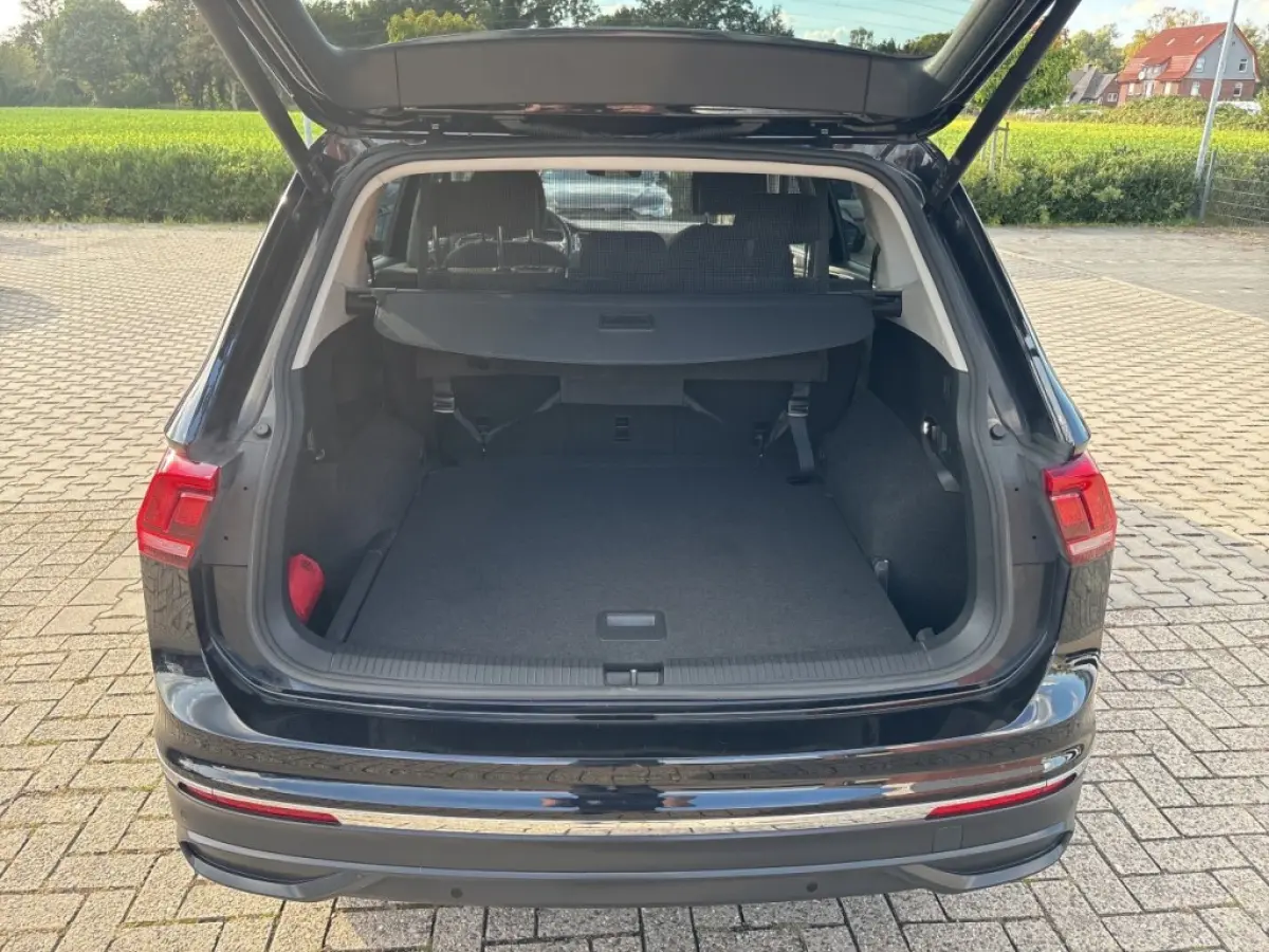 2.0 TDI DSG LIFE BUSINESS TREKHAAK/CAMERA/HUD/ACC/STANDKACHEL/STOELVERW