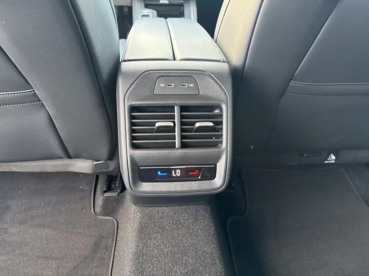 2.0 TDI DSG BUSINESS TREKHAAK/360CAM/IQ/ACC/STOELVERW+VENTILATIE