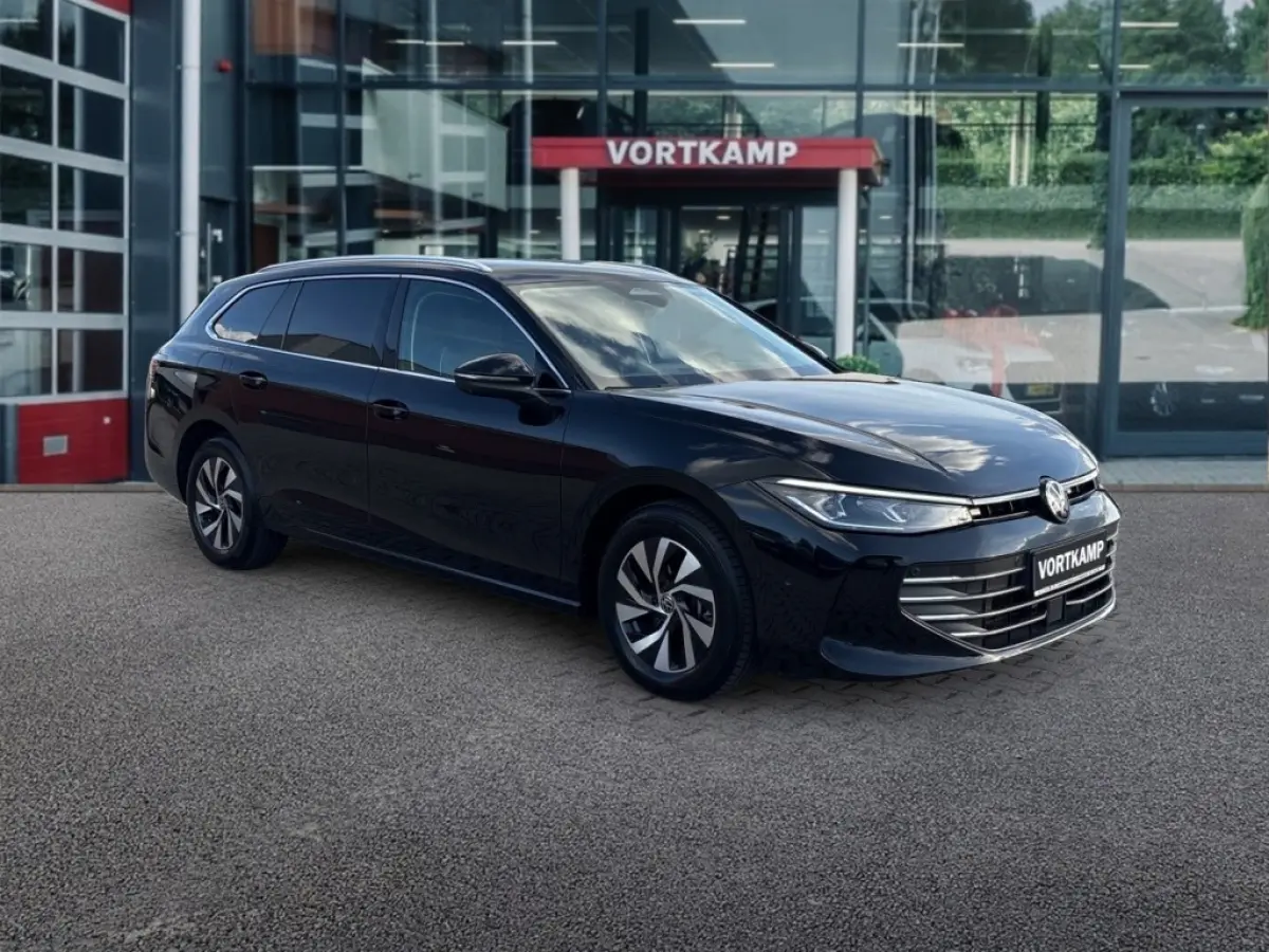 2.0 TDI DSG BUSINESS TREKHAAK/360CAM/IQ/ACC/STOELVERW+VENTILATIE