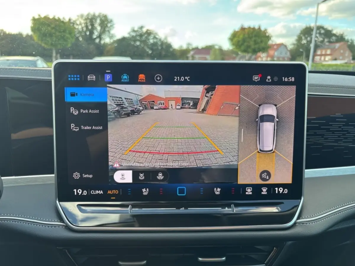 2.0 TDI DSG BUSINESS TREKHAAK/360CAM/IQ/ACC/STOELVERW+VENTILATIE
