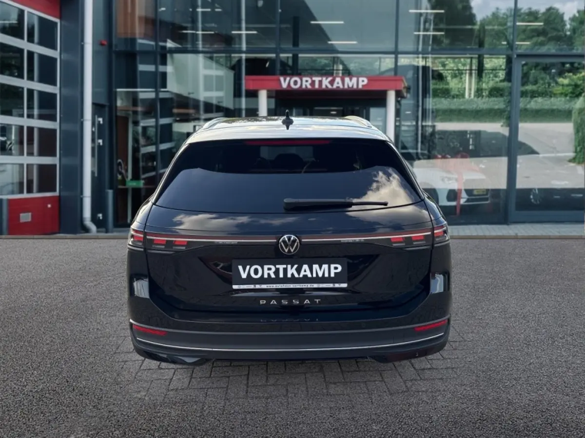 2.0 TDI DSG BUSINESS TREKHAAK/360CAM/IQ/ACC/STOELVERW+VENTILATIE