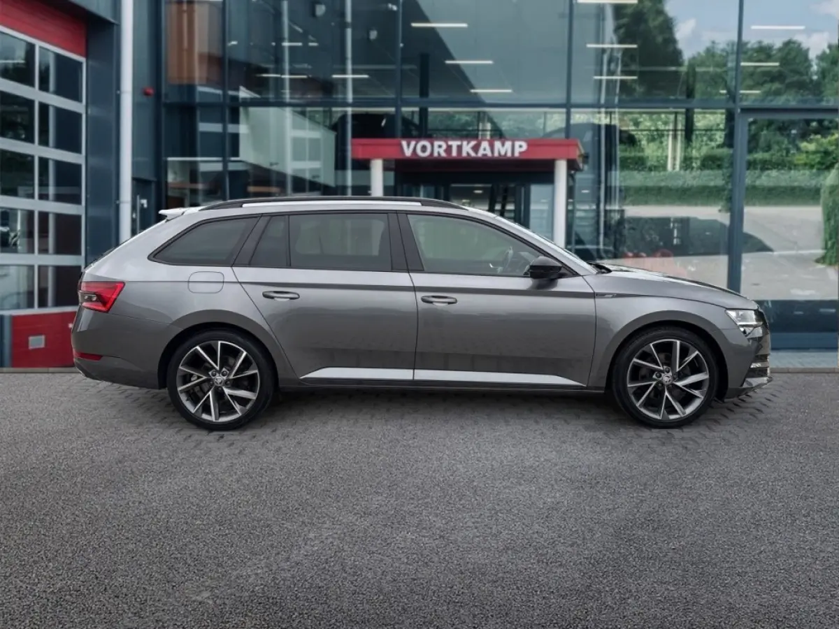 2.0 TDI DSG SPORTLINE PDC/ELEK-KLEP/ACC/MEM/STOEL+STUURVERW/CARPLAY