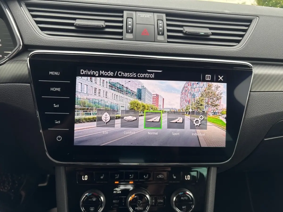 2.0 TDI DSG SPORTLINE PDC/ELEK-KLEP/ACC/MEM/STOEL+STUURVERW/CARPLAY