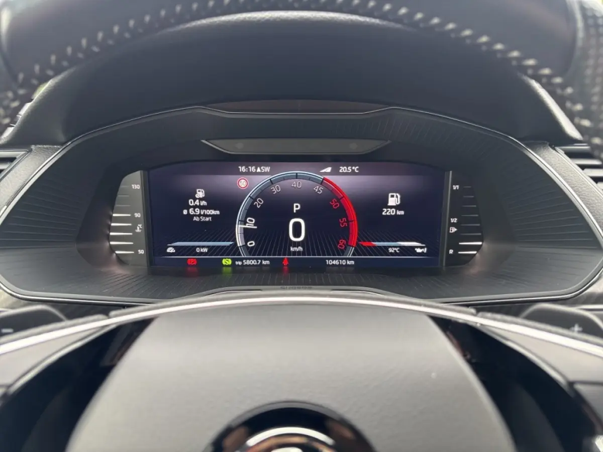 2.0 TDI DSG SPORTLINE PDC/ELEK-KLEP/ACC/MEM/STOEL+STUURVERW/CARPLAY