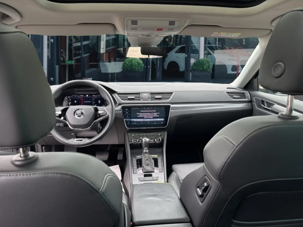 2.0 TDI DSG PANO-DAK/TREKHAAK/360CAM/E-KLEP/CANTON/ACC/STOELVERW+KOEL