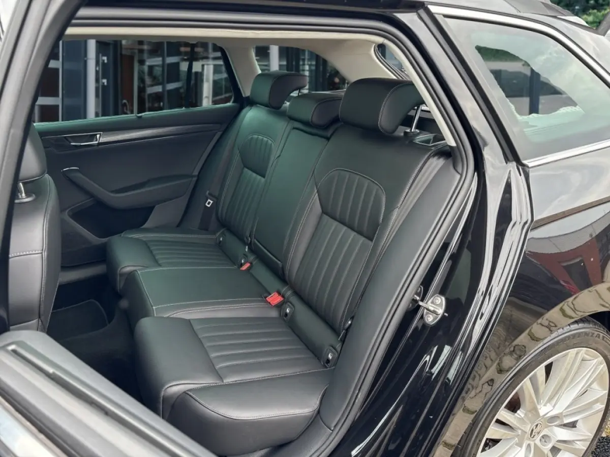 2.0 TDI DSG PANO-DAK/TREKHAAK/360CAM/E-KLEP/CANTON/ACC/STOELVERW+KOEL