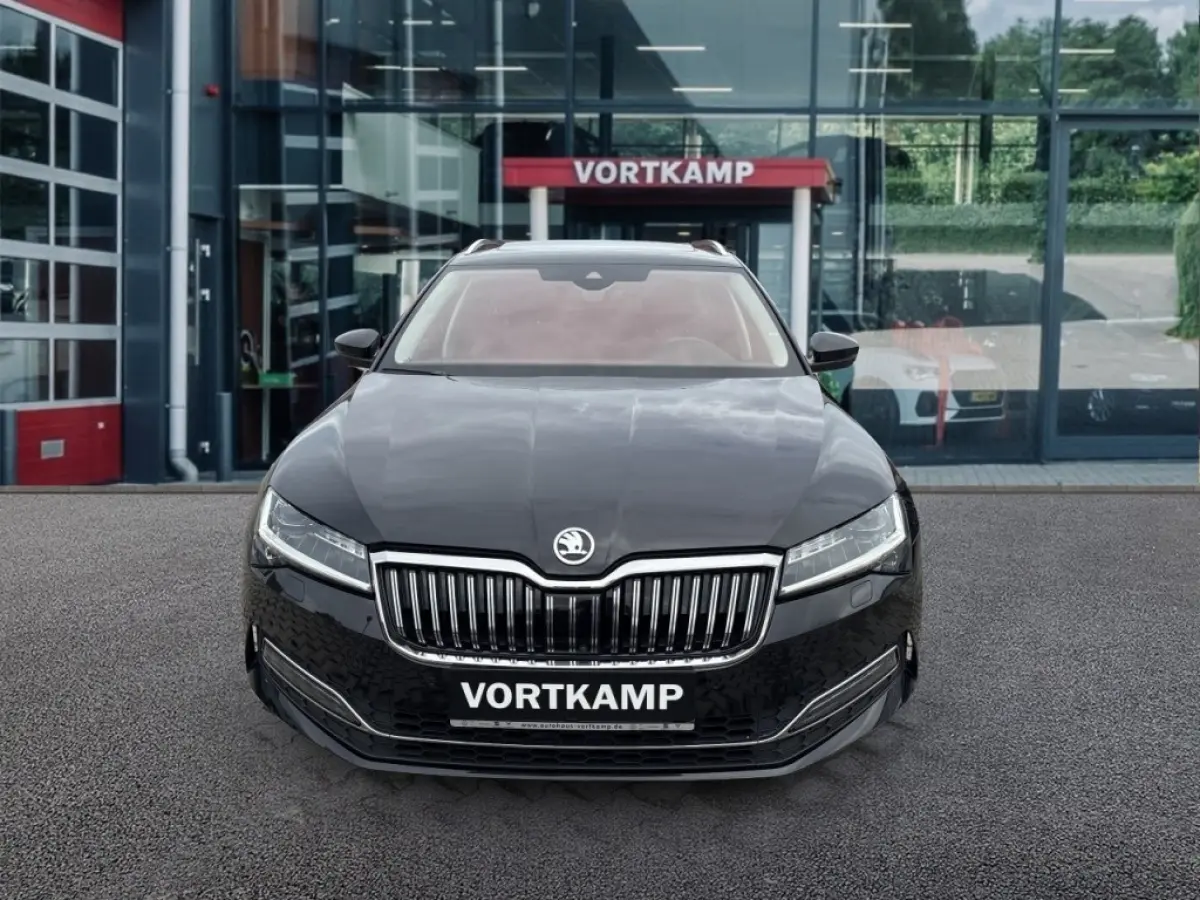2.0 TDI DSG PANO-DAK/TREKHAAK/360CAM/E-KLEP/CANTON/ACC/STOELVERW+KOEL