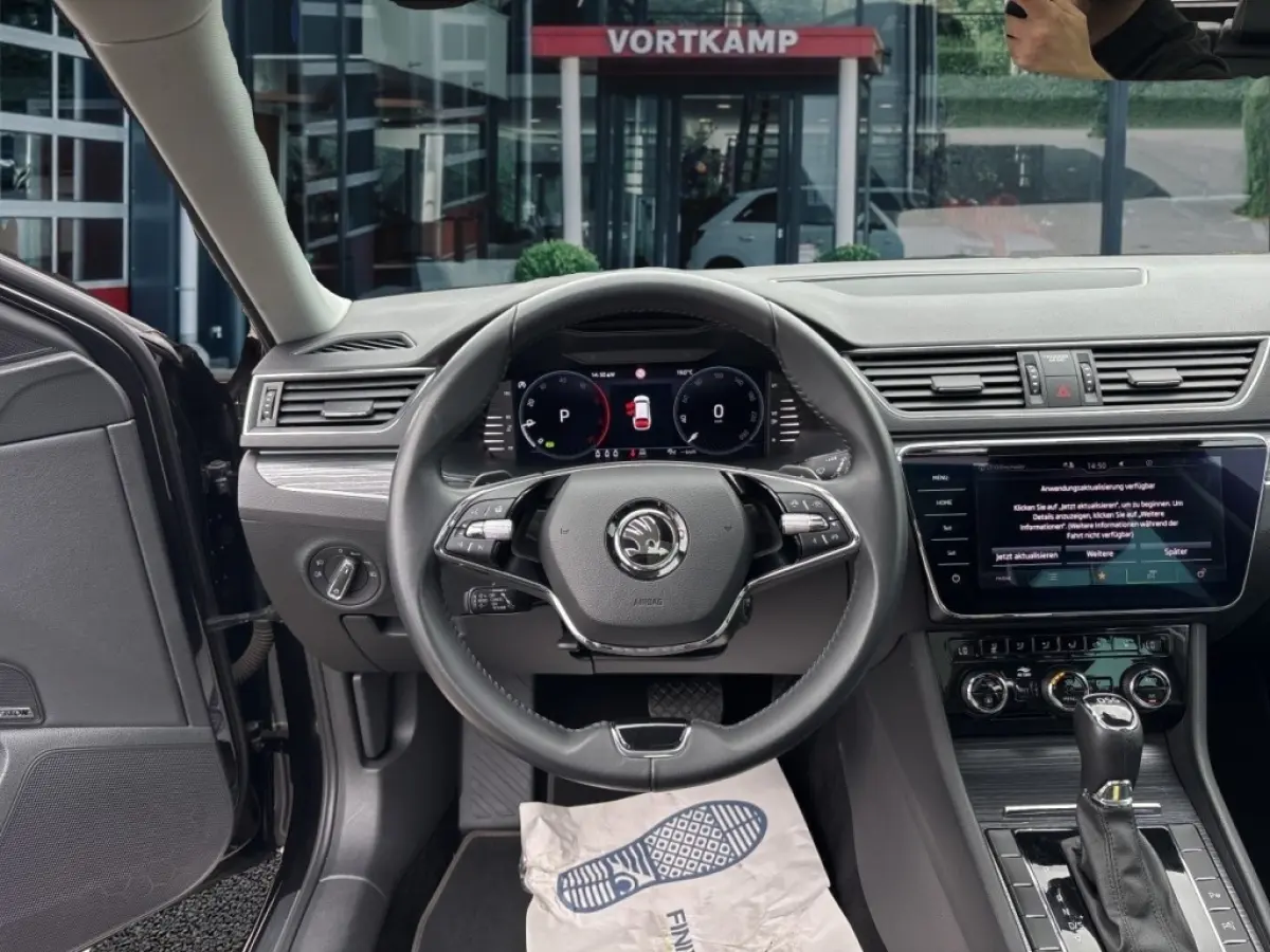 2.0 TDI DSG PANO-DAK/TREKHAAK/360CAM/E-KLEP/CANTON/ACC/STOELVERW+KOEL