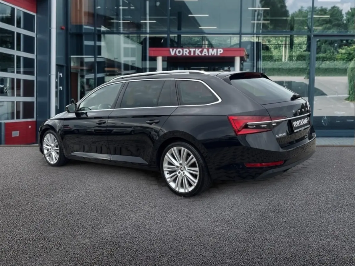 2.0 TDI DSG PANO-DAK/TREKHAAK/360CAM/E-KLEP/CANTON/ACC/STOELVERW+KOEL