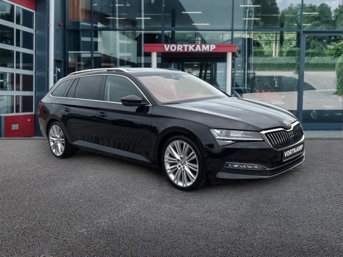 2.0 TDI DSG PANO-DAK/TREKHAAK/360CAM/E-KLEP/CANTON/ACC/STOELVERW+KOEL