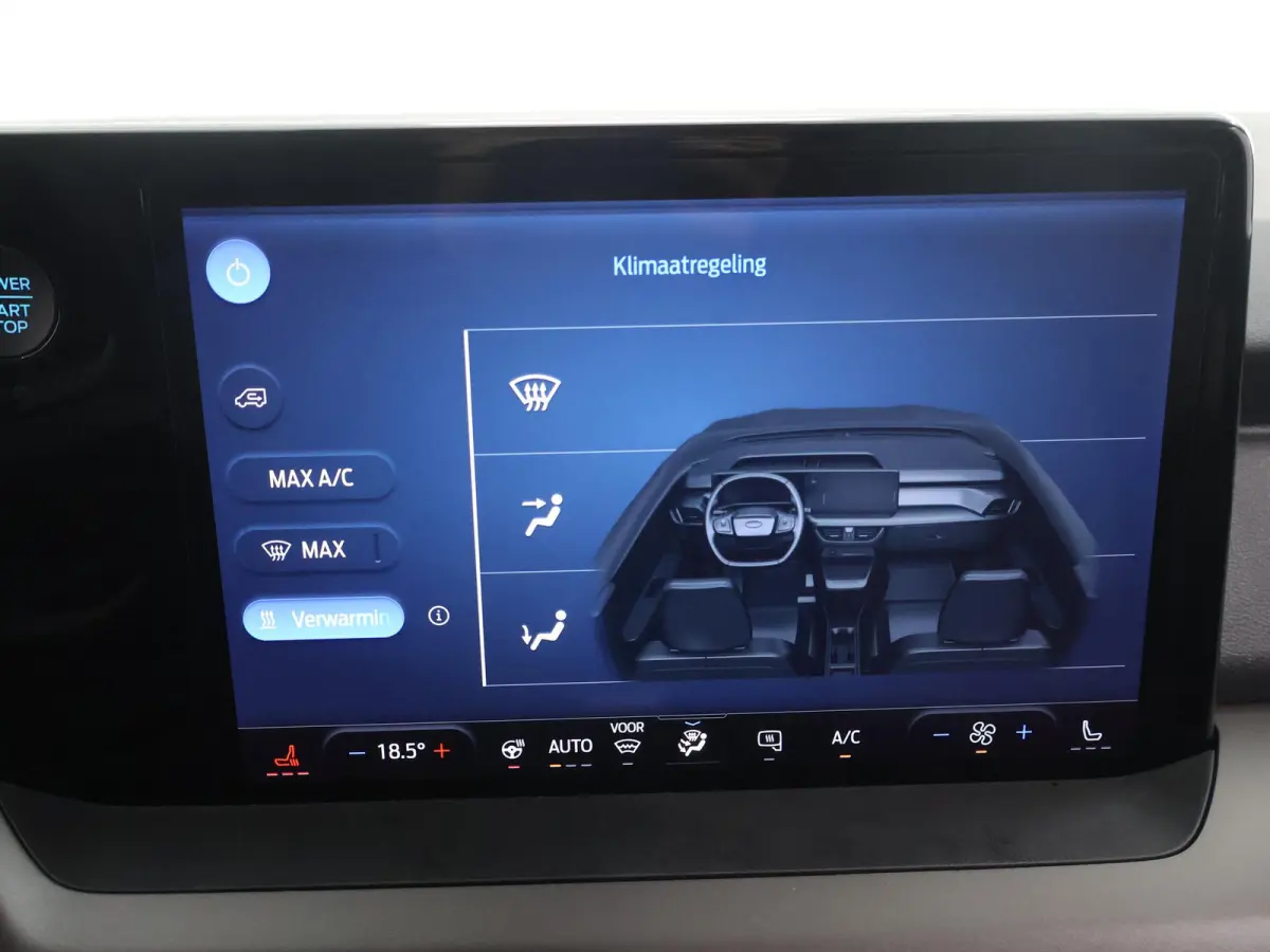 Limited 44 kWh | 289 KM Range WLTP | Adaptive Cruise Control | Navigatie | Parkeercamera | Climate Control | Stoelverwarming | Stuurverwarming