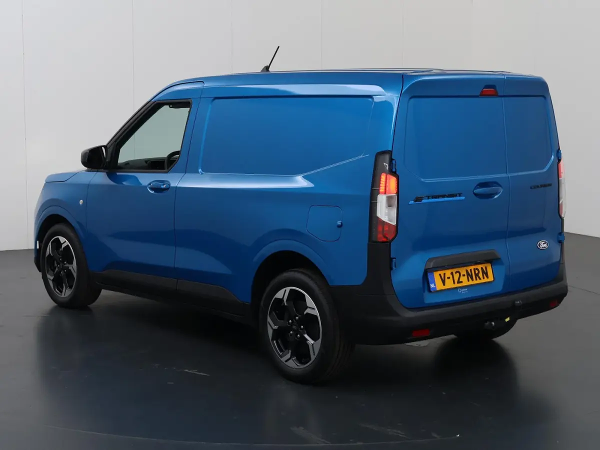 Limited 44 kWh | 289 KM Range WLTP | Adaptive Cruise Control | Navigatie | Parkeercamera | Climate Control | Stoelverwarming | Stuurverwarming