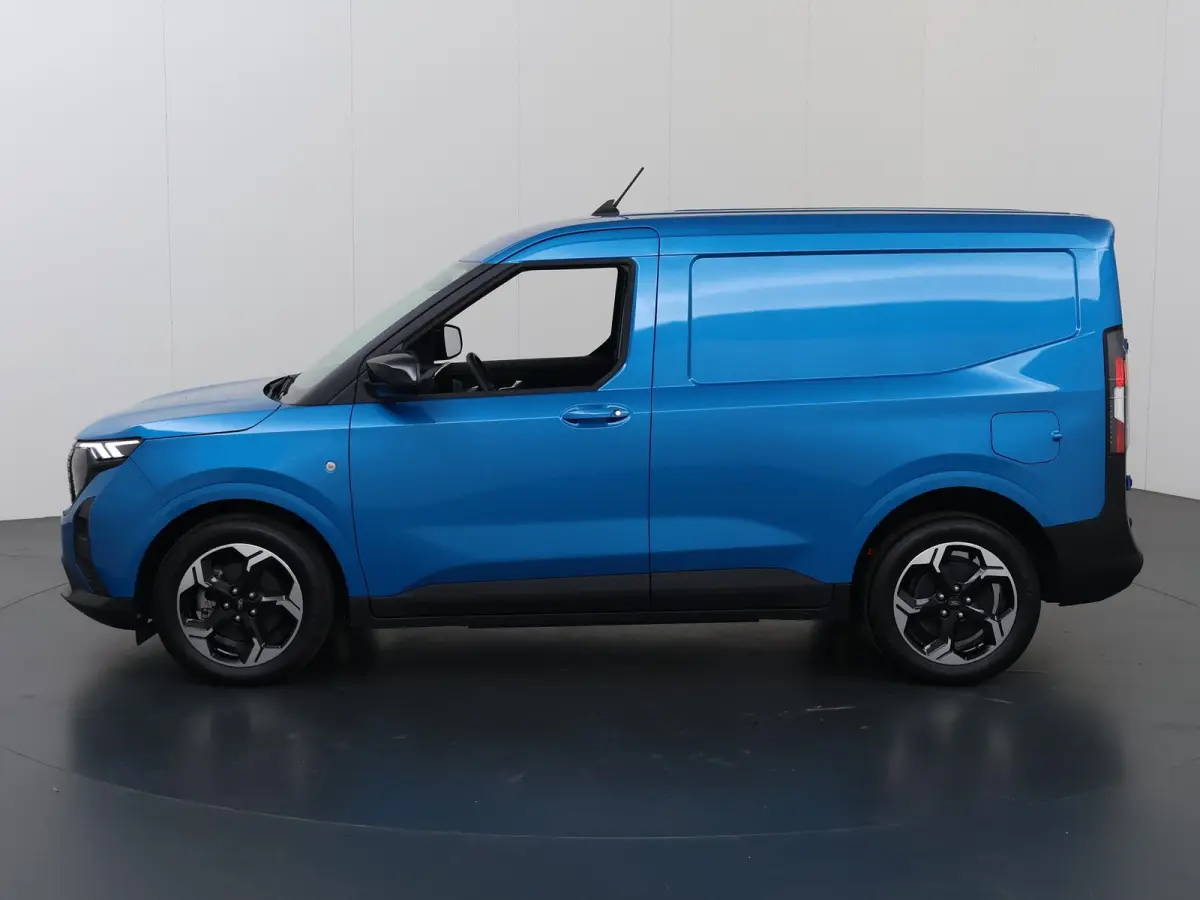 Limited 44 kWh | 289 KM Range WLTP | Adaptive Cruise Control | Navigatie | Parkeercamera | Climate Control | Stoelverwarming | Stuurverwarming