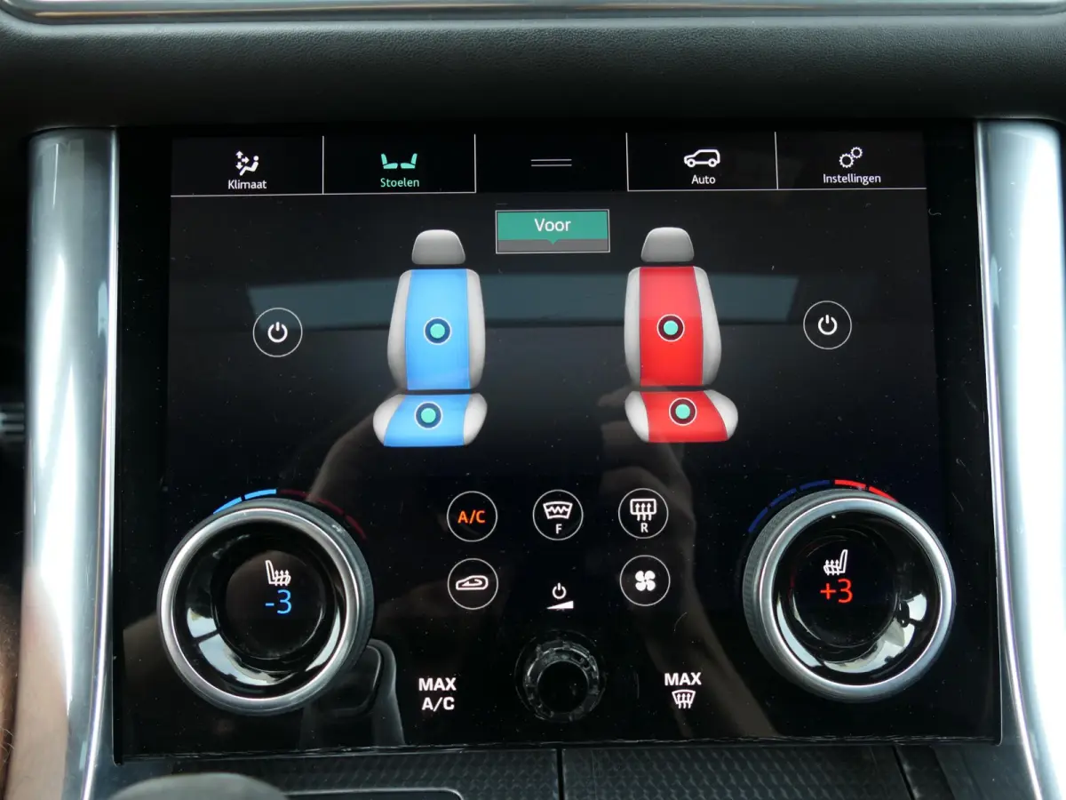 3.0 P400 HST | Carbon | Alcantara hemel | Meridian | Panoramadak | Head-up display | Adapative Cruise Control | Dodehoek ​detectie | Trekhaak | Luchtvering | Apple-/Android Carplay | Stoel
