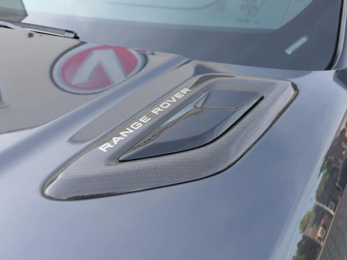 3.0 P400 HST | Carbon | Alcantara hemel | Meridian | Panoramadak | Head-up display | Adapative Cruise Control | Dodehoek ​detectie | Trekhaak | Luchtvering | Apple-/Android Carplay | Stoel