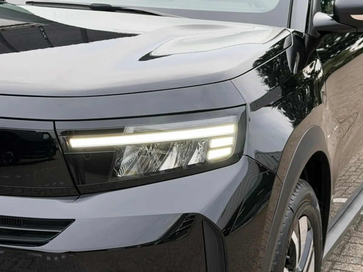 GS Edition met Navi/Camera, Stoel/Stuur/Voorruitverwarming, Climate Controle