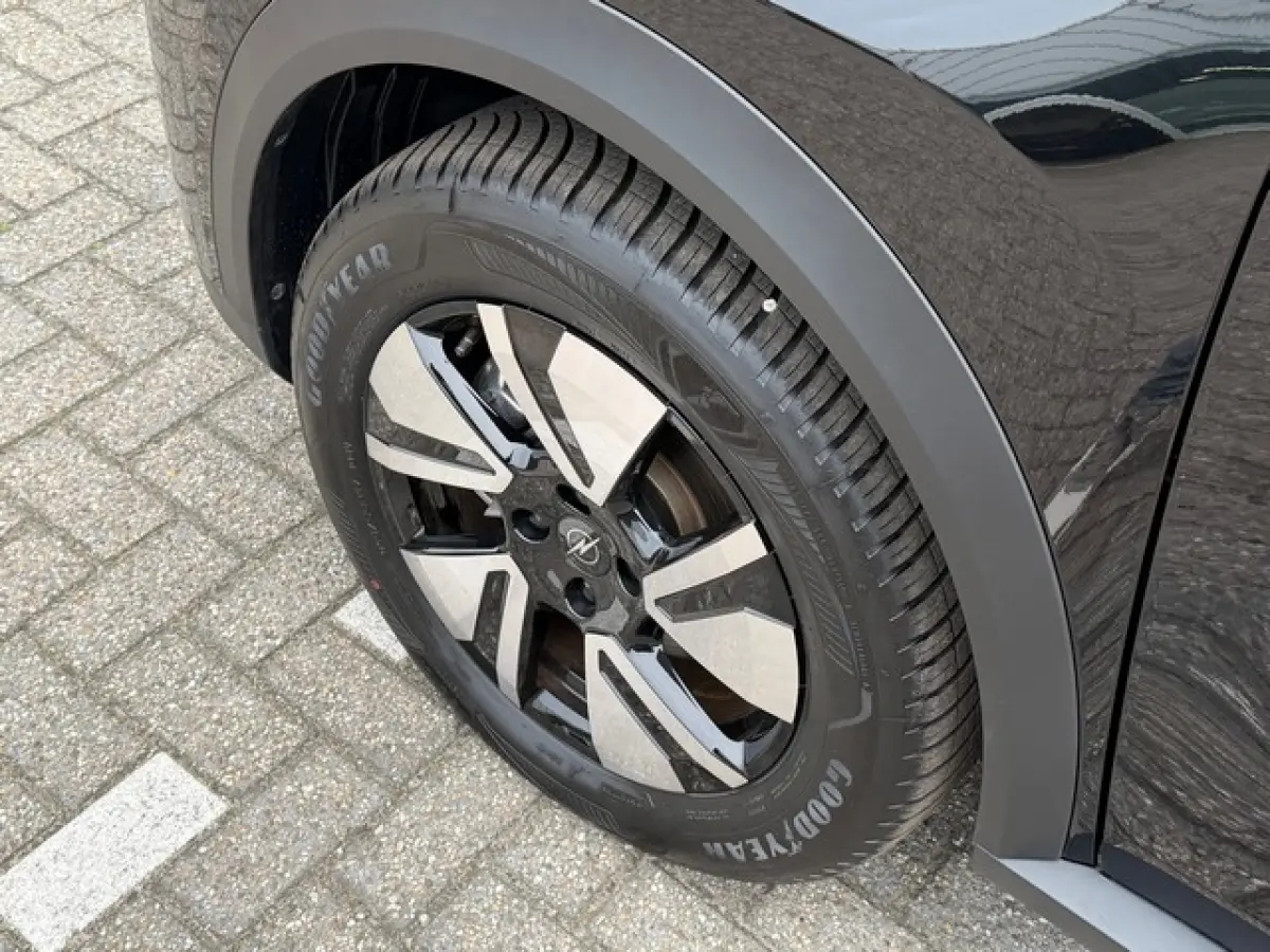 GS Edition met Navi/Camera, Stoel/Stuur/Voorruitverwarming, Climate Controle