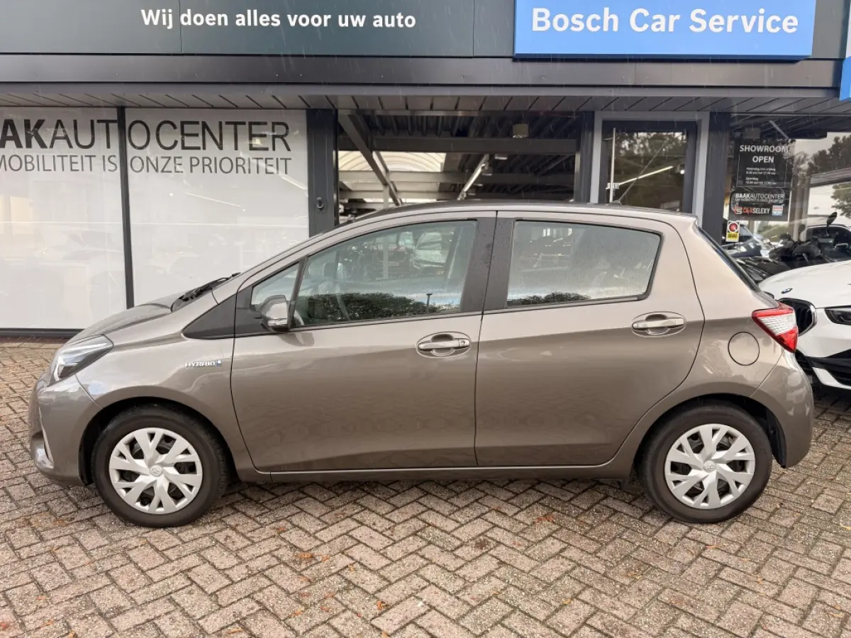 1.5 Hybrid Dynamic | Navi | Keyless | Camera