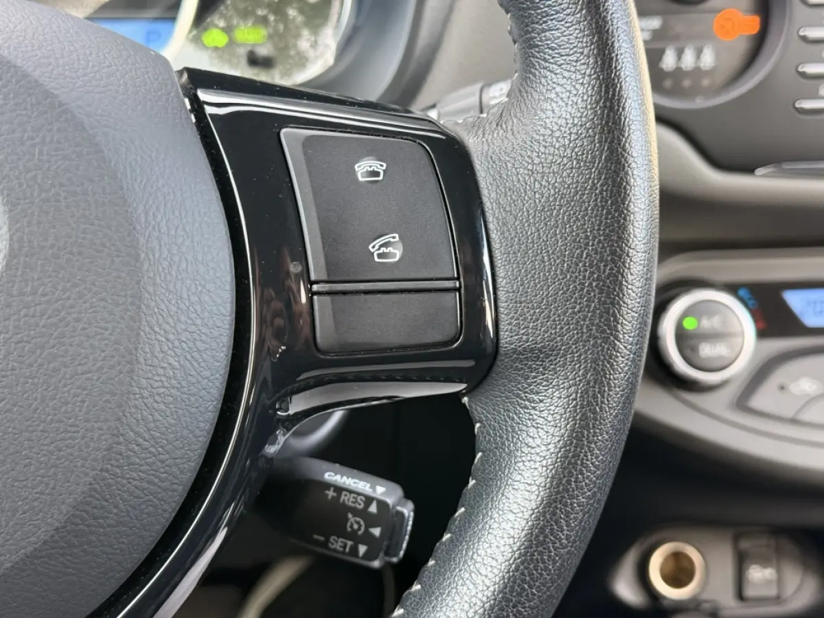 1.5 Hybrid Dynamic | Navi | Keyless | Camera