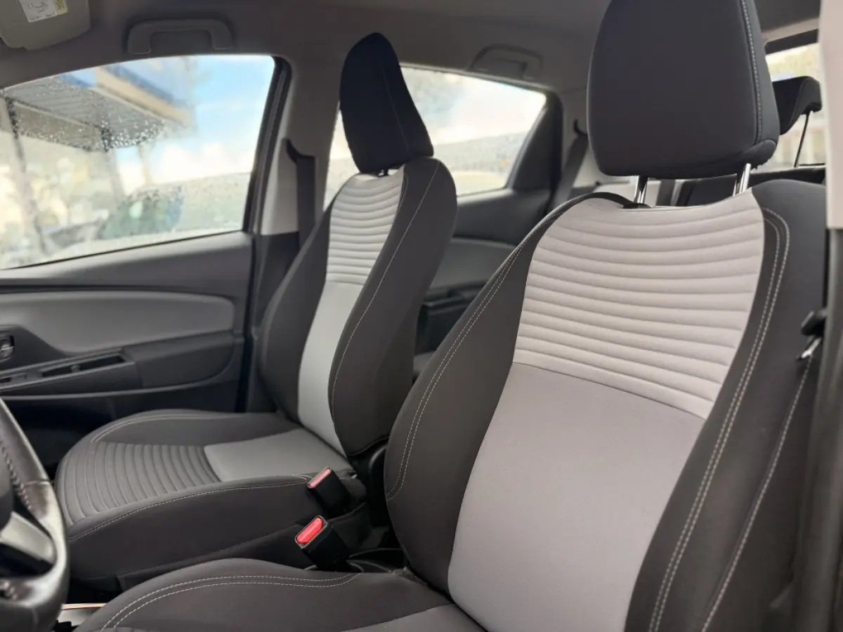1.5 Hybrid Dynamic | Navi | Keyless | Camera