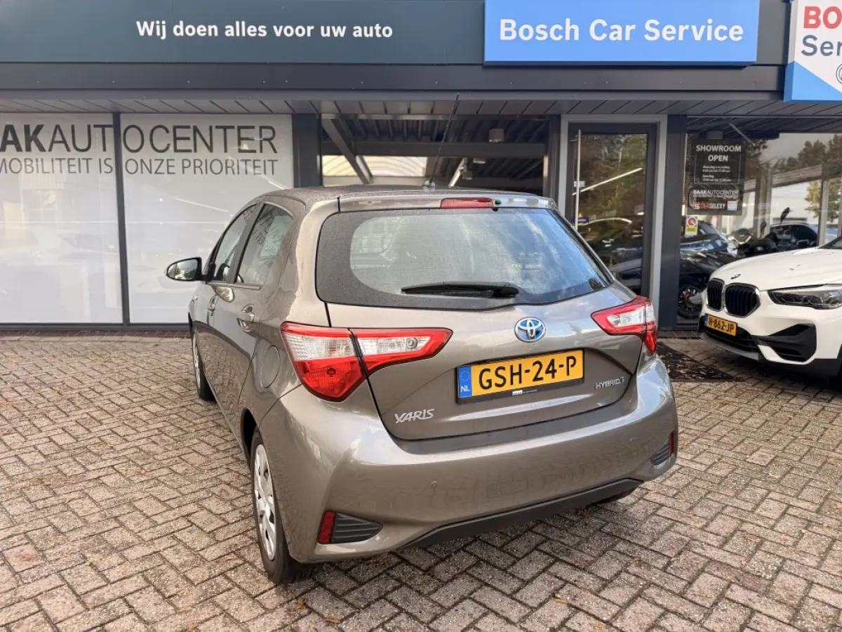 1.5 Hybrid Dynamic | Navi | Keyless | Camera