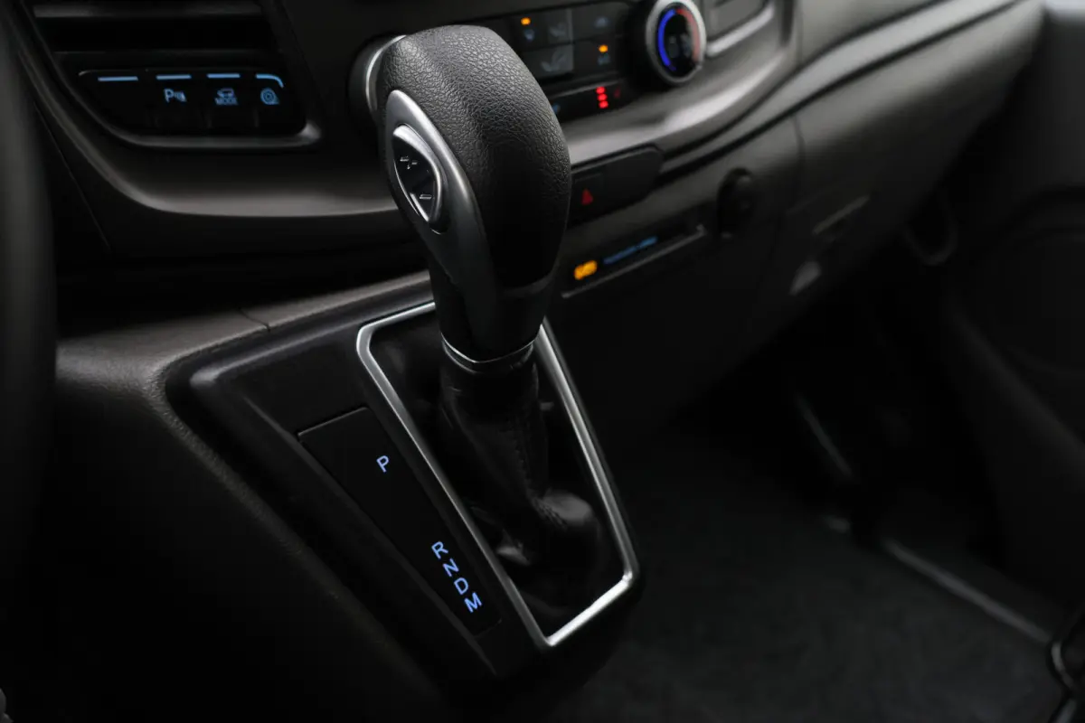 280 2.0 TDCI L1H1 Limited Airco, ACC, Winter-Pakket, Apple Carplay, Camera, Rijstrooksenor, DAB, 18''