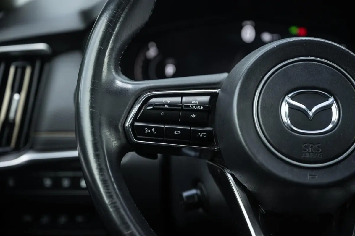 2.5 e-SkyActiv PHEV Homura PANORAMADAK TREKHAAK ADAPTIVE CRUISE 360CAMERA