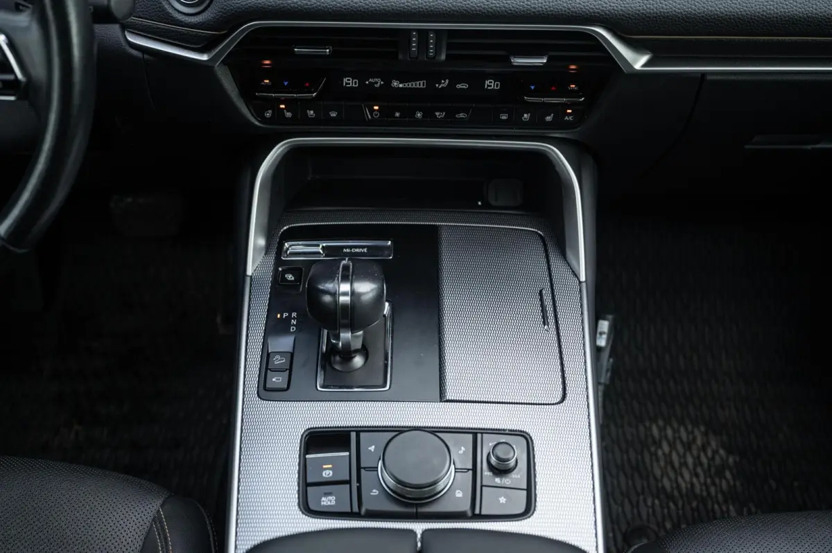 2.5 e-SkyActiv PHEV Homura PANORAMADAK TREKHAAK ADAPTIVE CRUISE 360CAMERA