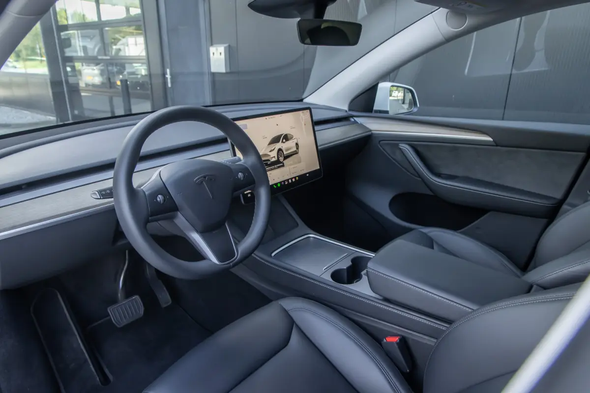 RWD 58 kWh | Panoramadak | BTW auto