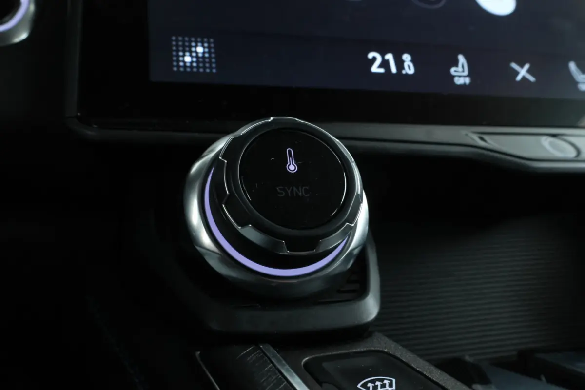 1.5 black pakket, 360 camera, climate,