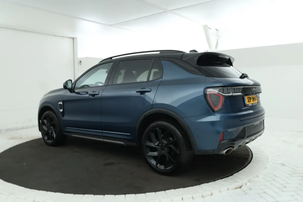 1.5 black pakket, 360 camera, climate,