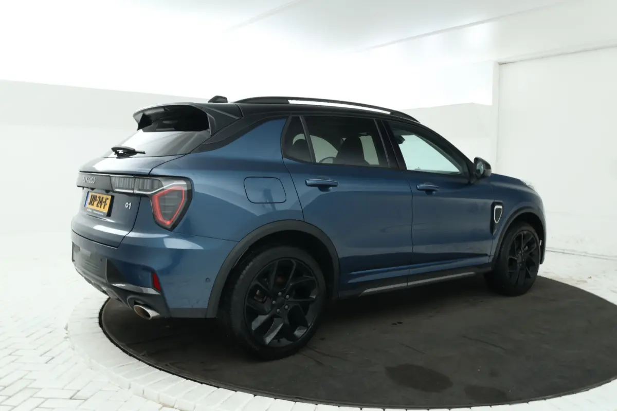 1.5 black pakket, 360 camera, climate,