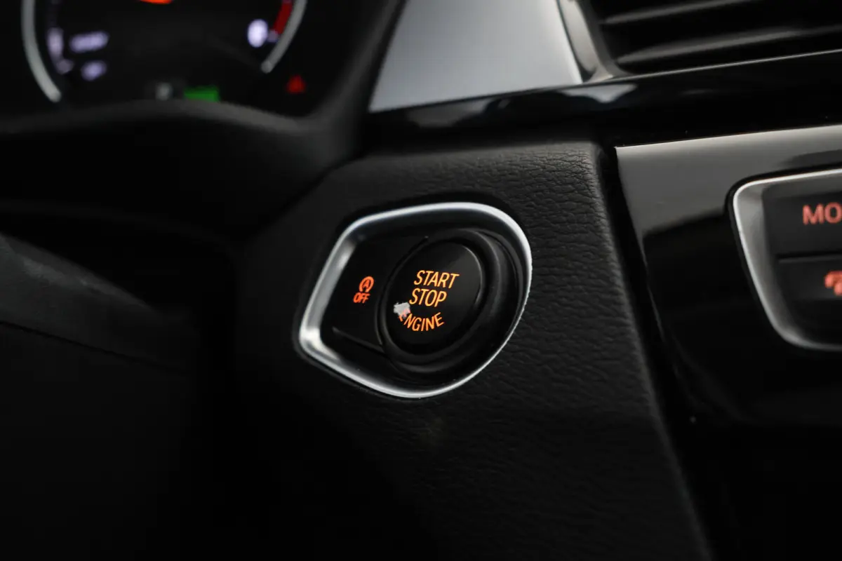 sDrive18d High Executive - Automaat, Panorama dak, Navigatie