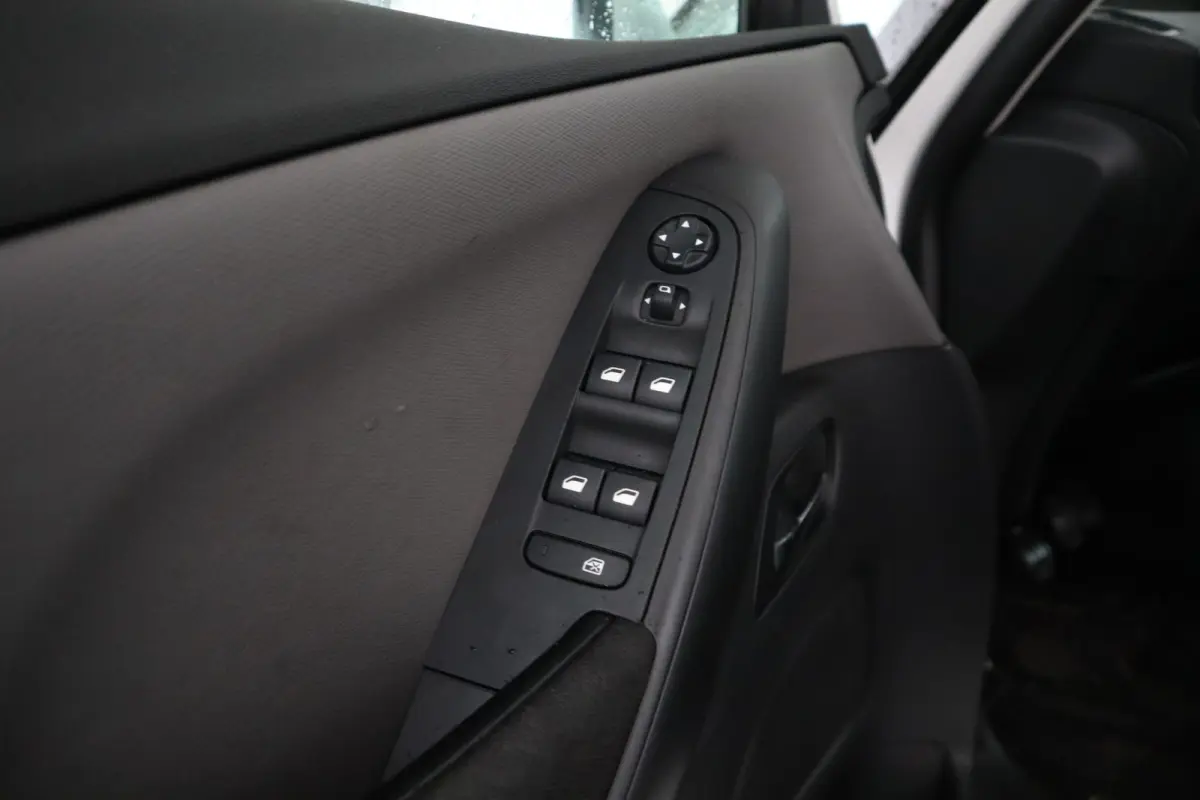 1.2 PureTech Live nieuwe motor! nieuwe motor!