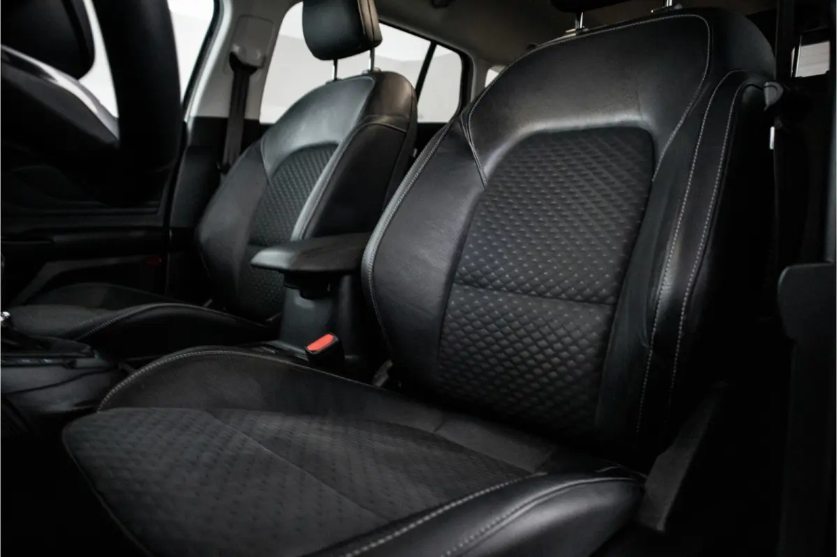 1.5 EcoBlue Titanium Business Navigatie, Trekhaak, Camera, Apple Carplay, Cruise Control