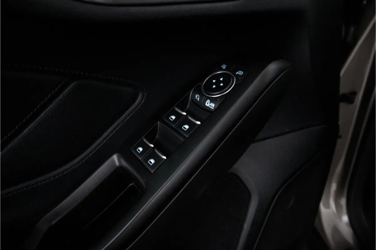 1.5 EcoBlue Titanium Business Navigatie, Trekhaak, Camera, Apple Carplay, Cruise Control