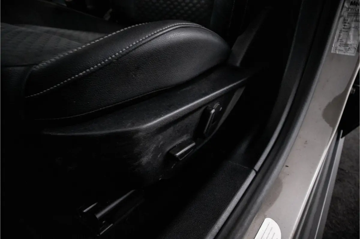 1.5 EcoBlue Titanium Business Navigatie, Trekhaak, Camera, Apple Carplay, Cruise Control